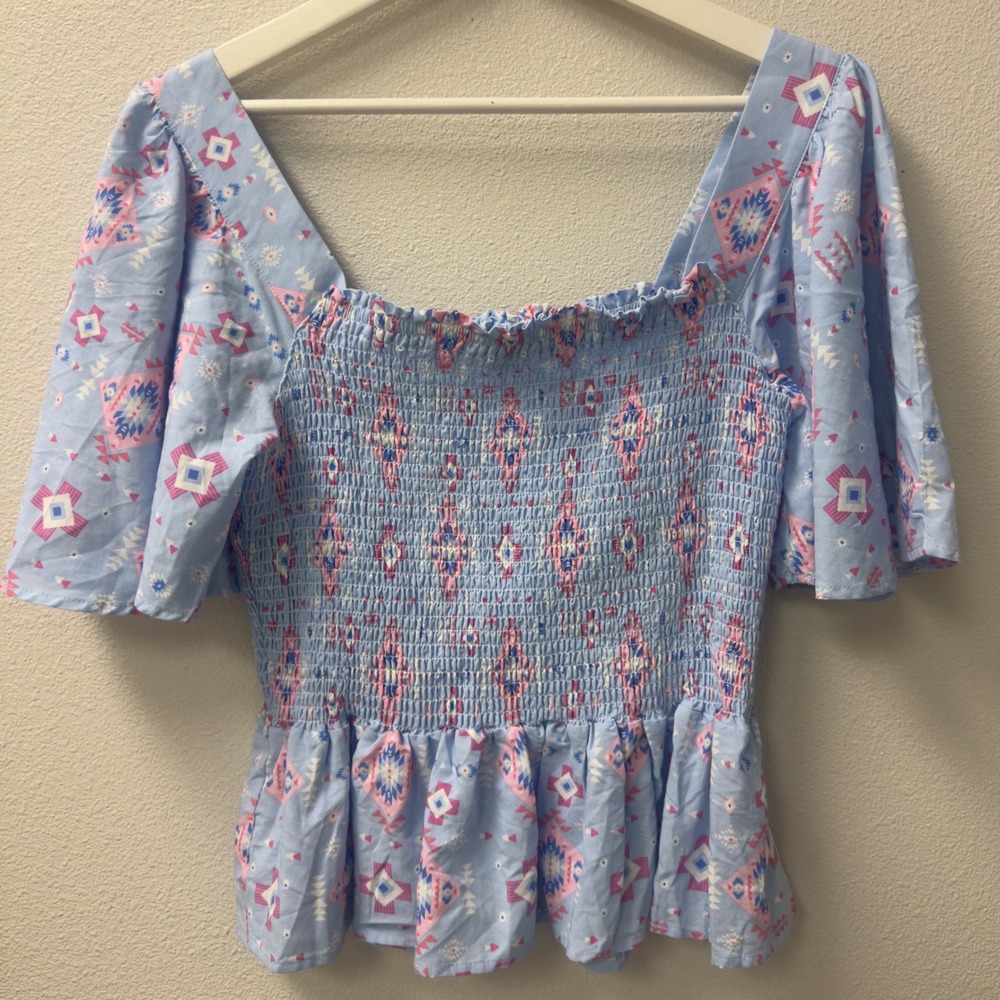 Simply Southern Peplum Top Womens M Blue Pink Aztec Smocked Flutter Sleeve - Picture 2 of 9